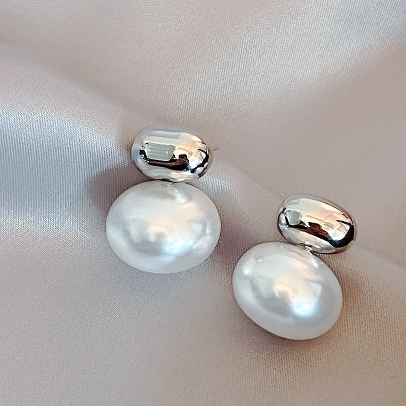 2025 New Elegant French Flat Pearl Earrings in Gold Color - BritShade