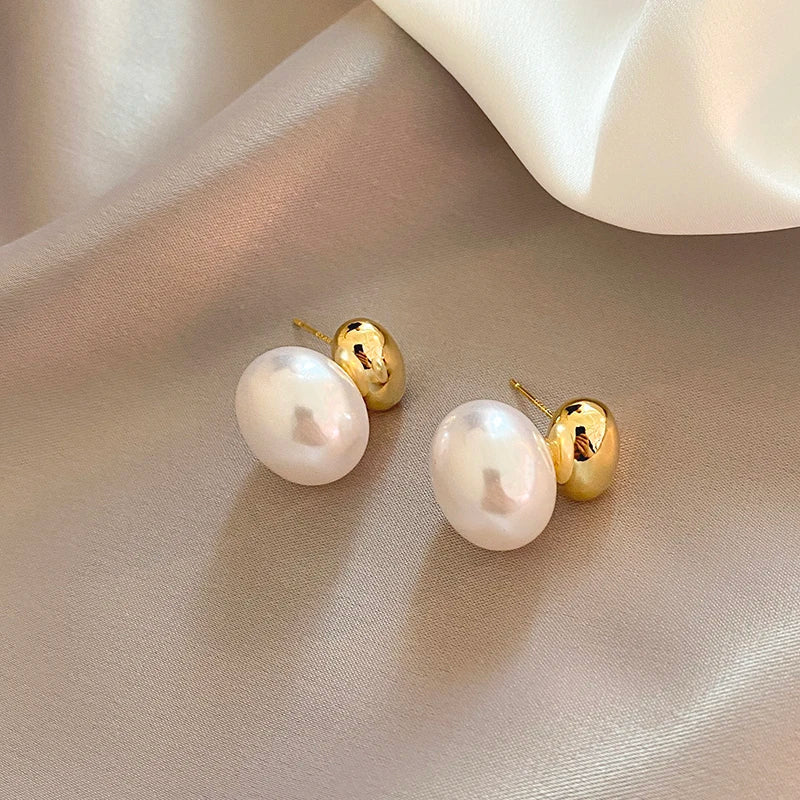 2025 New Elegant French Flat Pearl Earrings in Gold Color - BritShade