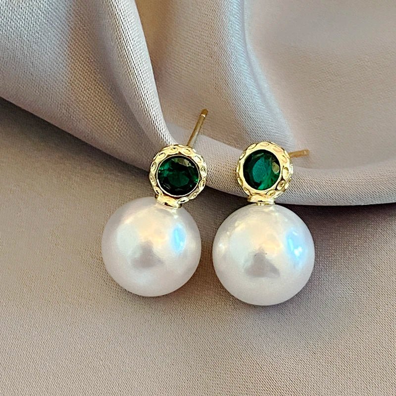 2025 New Elegant French Flat Pearl Earrings in Gold Color - BritShade