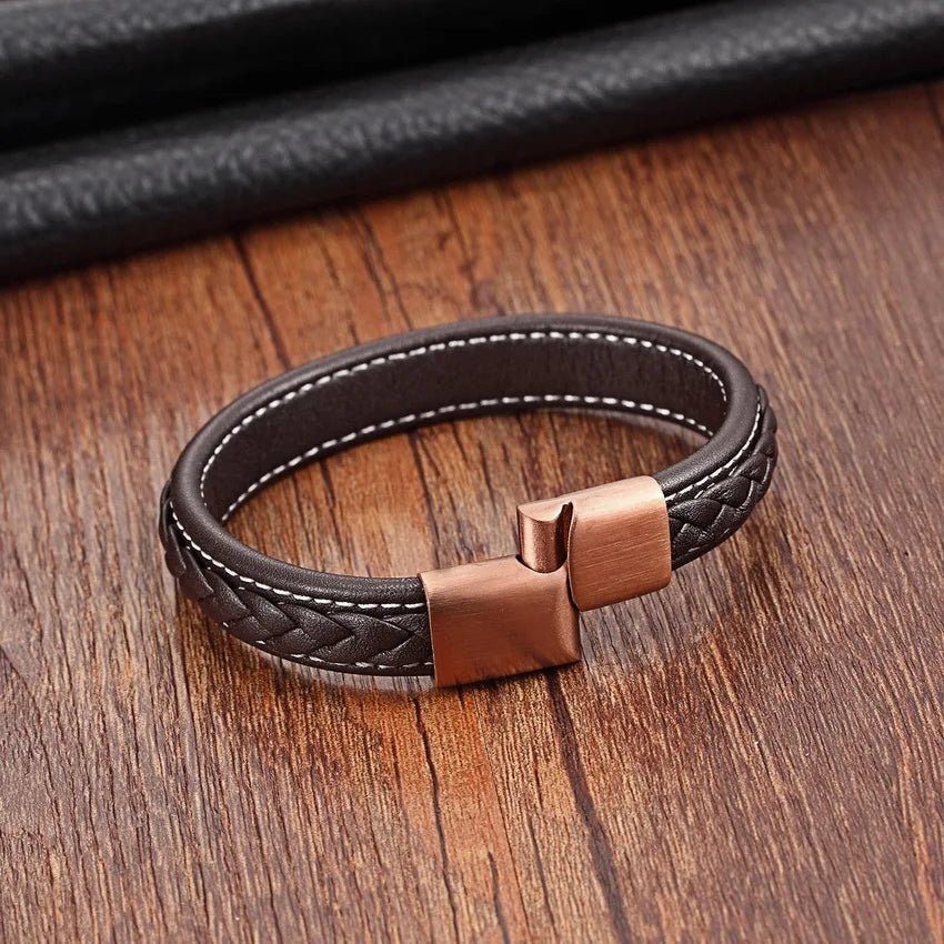 Classic Leather Bracelet for Men – Adjustable Strap 19 cm / 21 cm / 23 cm - BritShade
