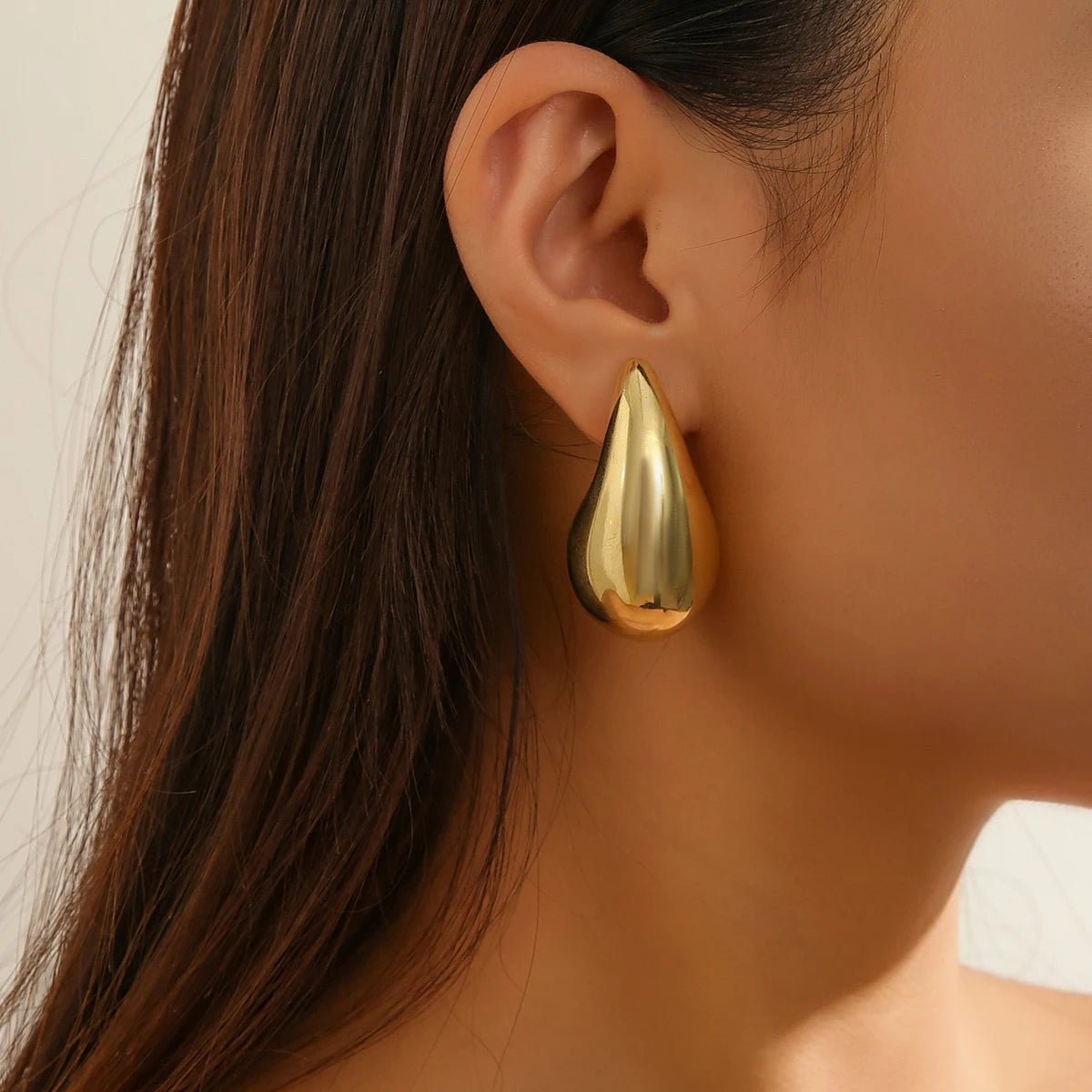 Exaggerated Large Water Drop Metal Earrings For Women Retro Gold Color Smooth Chunky Earrings Party Jewelry Gifts - BritShade