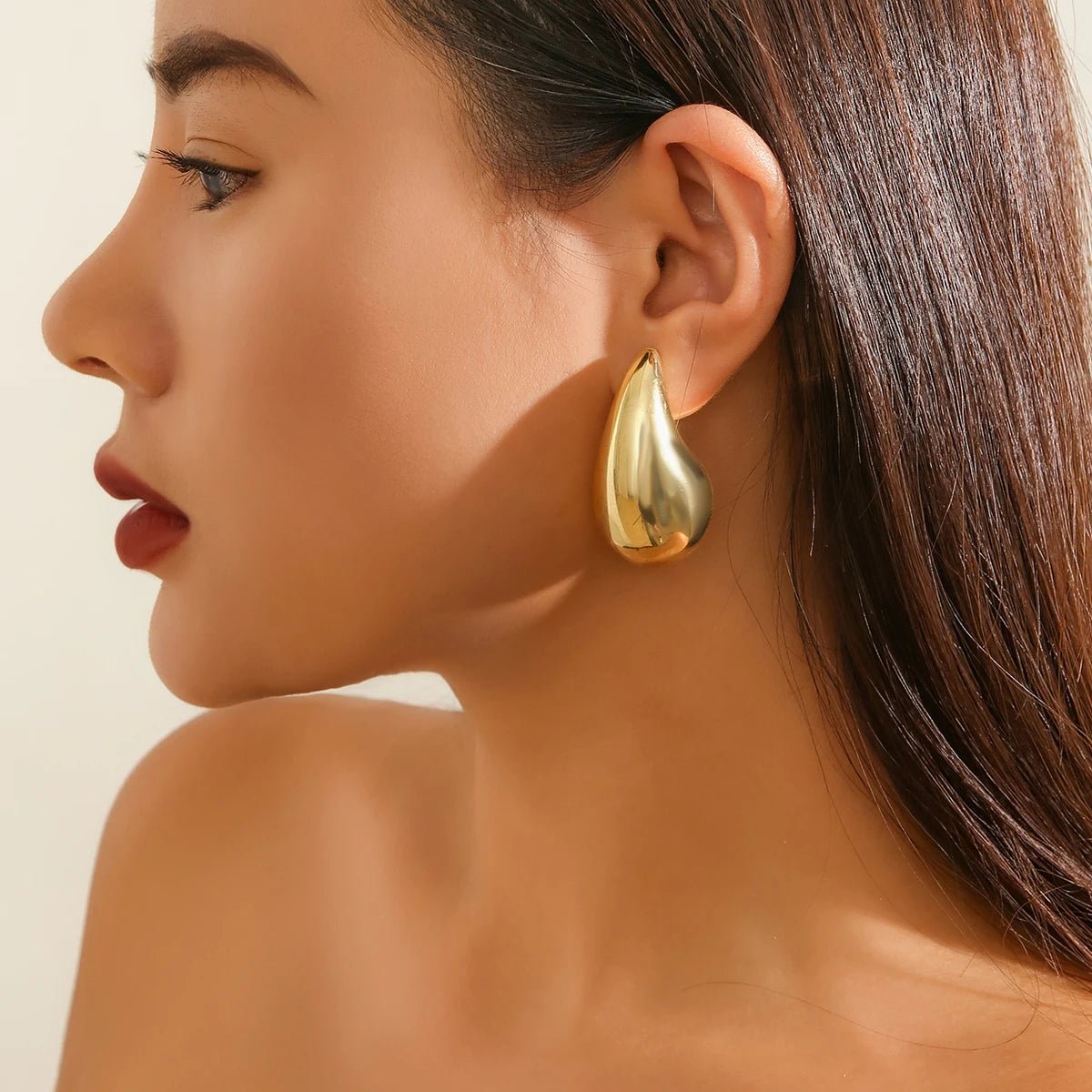 Exaggerated Large Water Drop Metal Earrings For Women Retro Gold Color Smooth Chunky Earrings Party Jewelry Gifts - BritShade