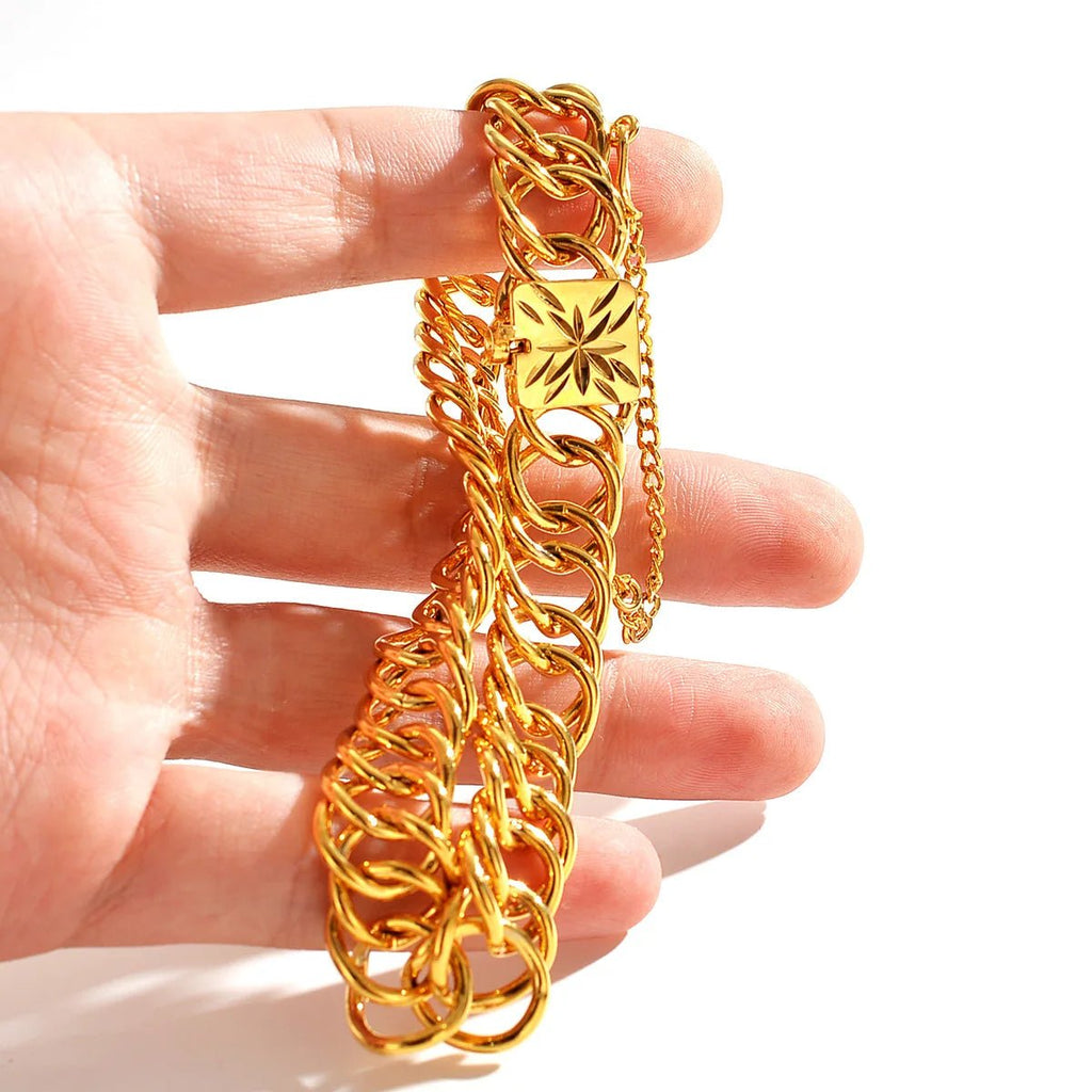 Unisex bracelet with wide clasp and heart - shaped star, 24K gold - BritShade